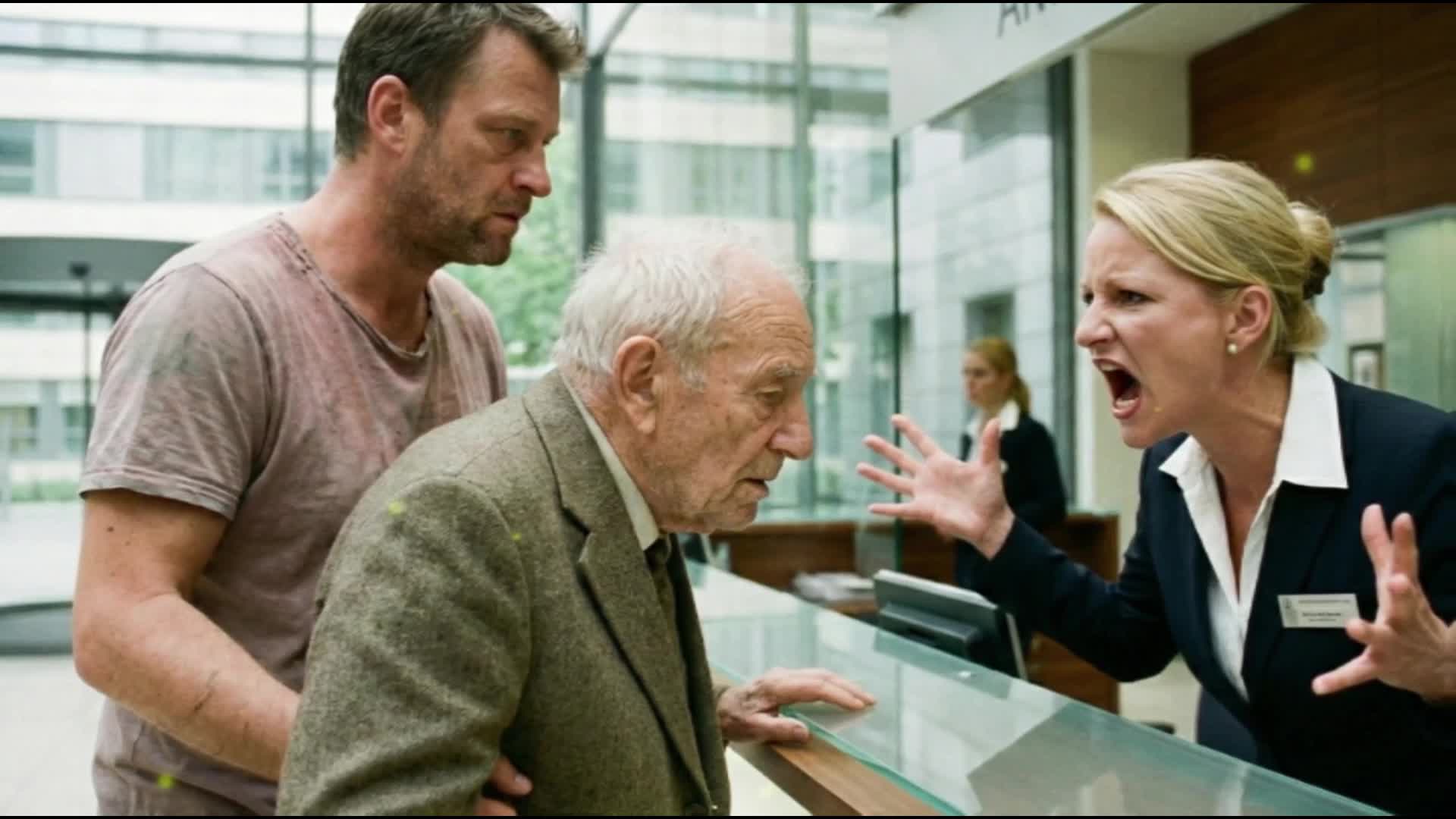 Im Krankenhaus Gedemütigt, Weil Er „Kein Geld“ Hatte – Sekunden Später Bereuten Sie Alles 😳💥